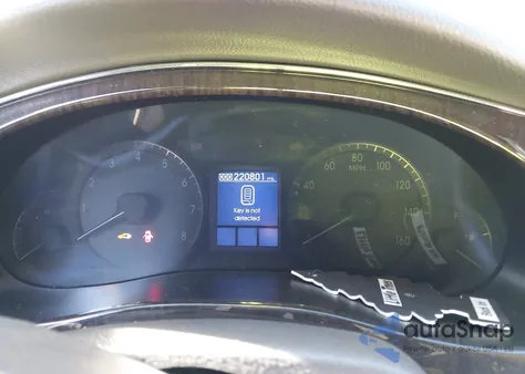 2011 Hyundai Genesis 3.8 z USA, uszkodzony, nr VIN KMHGC4DE2BU114043